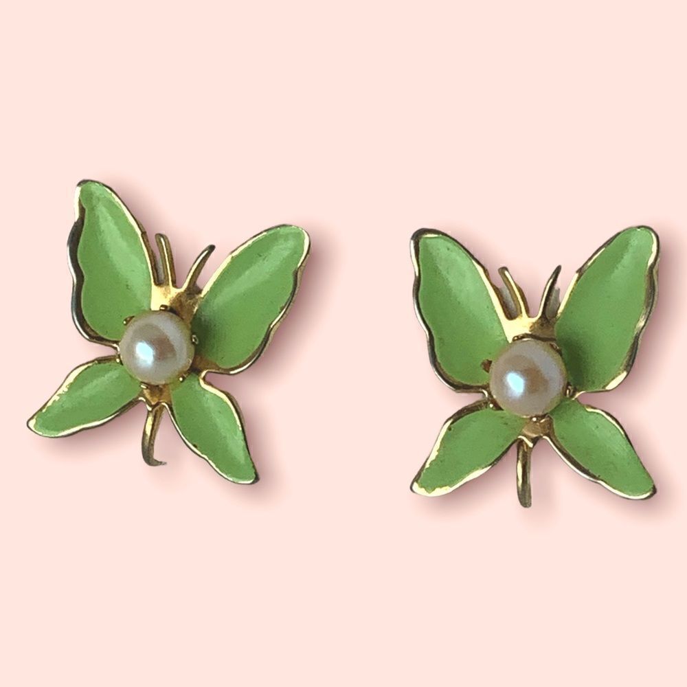 Vintage green enamel pearl gold plated Butterfly clip earrings